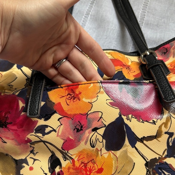 Dana Buchman Multicolor Floral Shoulder Bag - Picture 11 of 16